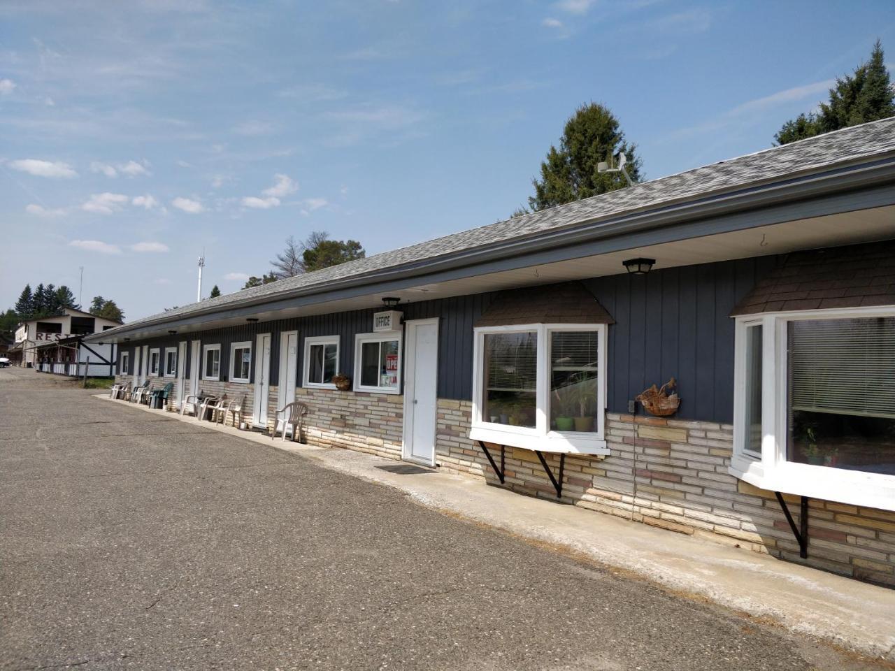 Telstar Motel Kakabeka Falls Exterior photo